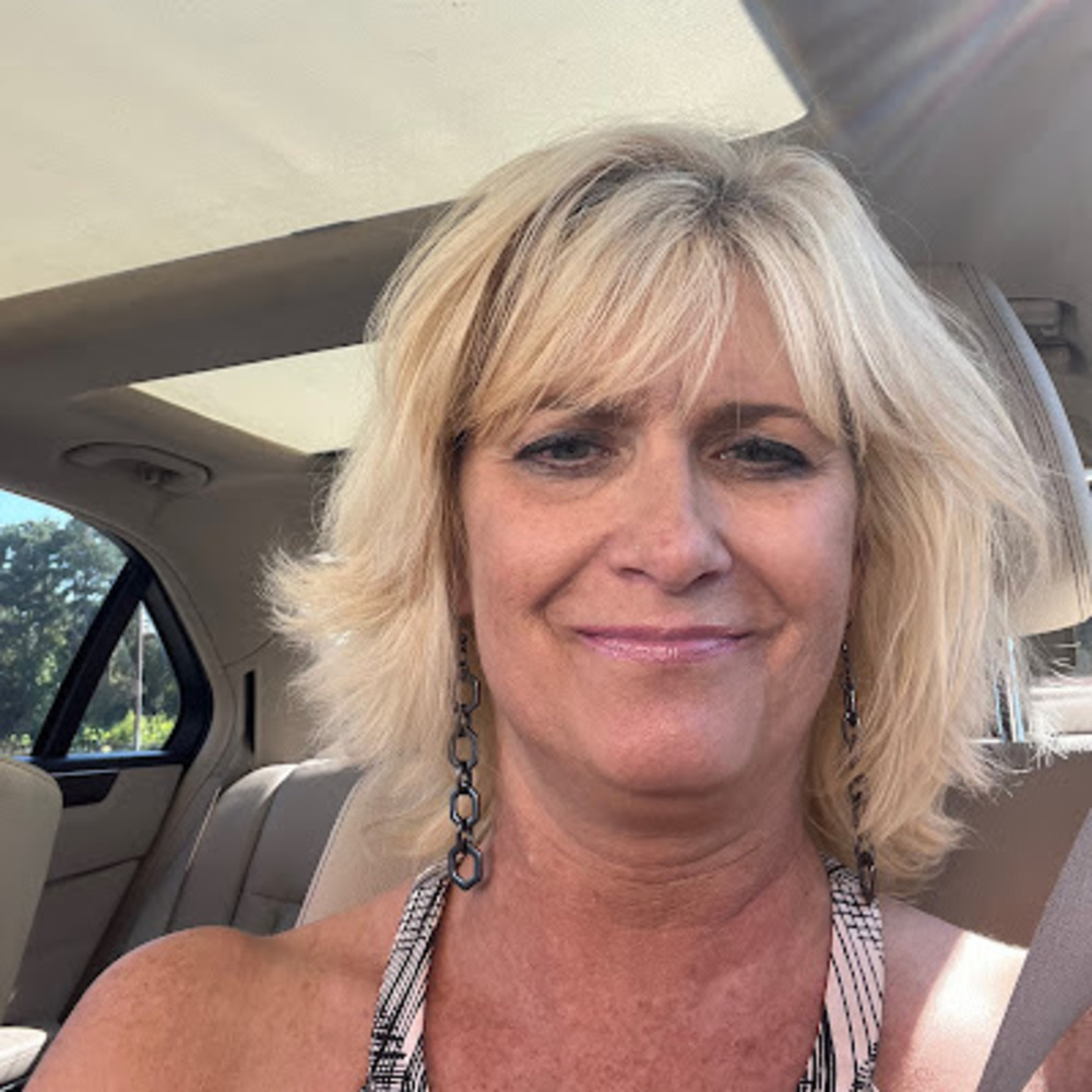 Meet your Posher, Winette